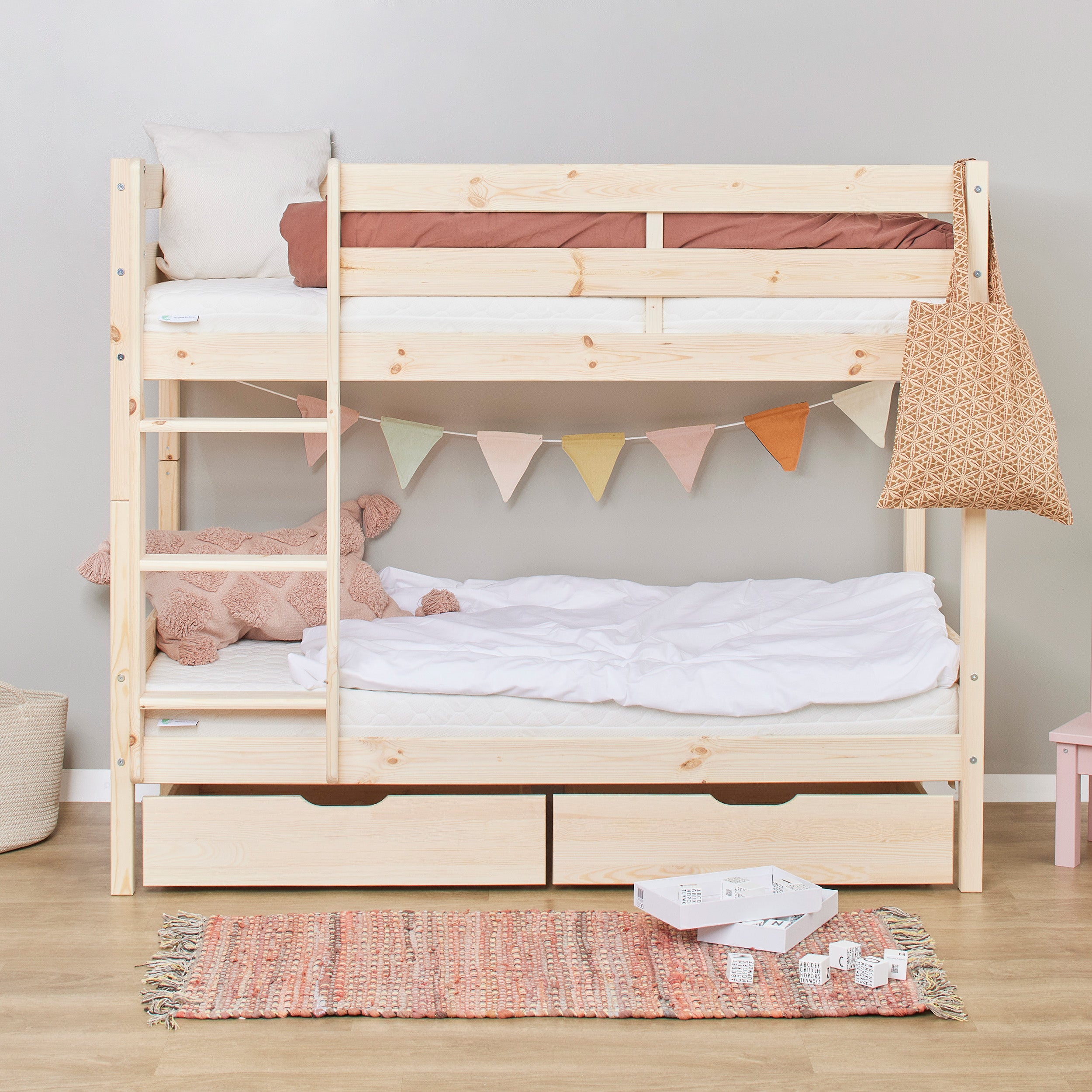 Hoppekids Shorty Bunkbed + Drawers