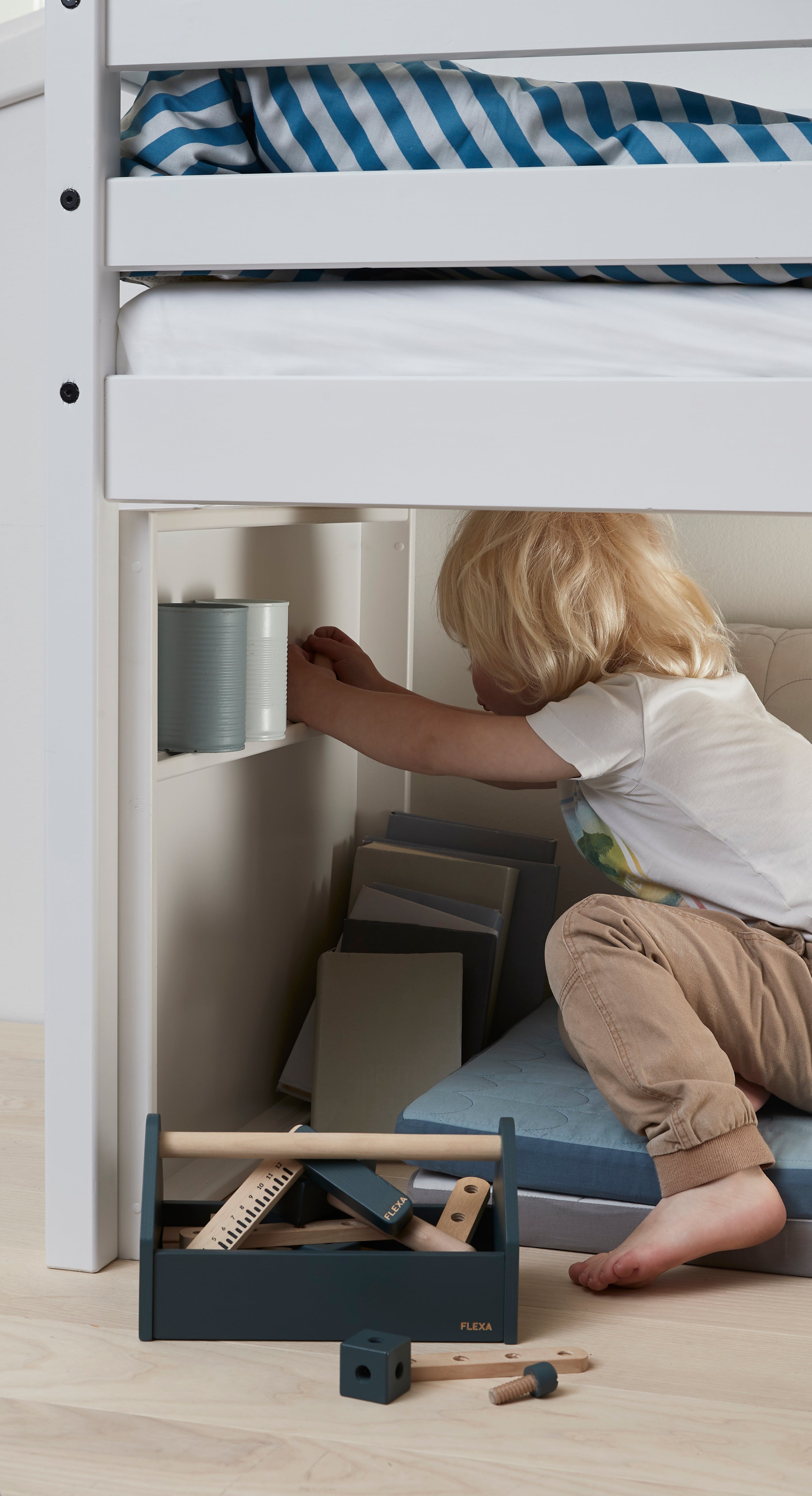 Alfred Sailor Midsleeper with Triangle/Blackboard