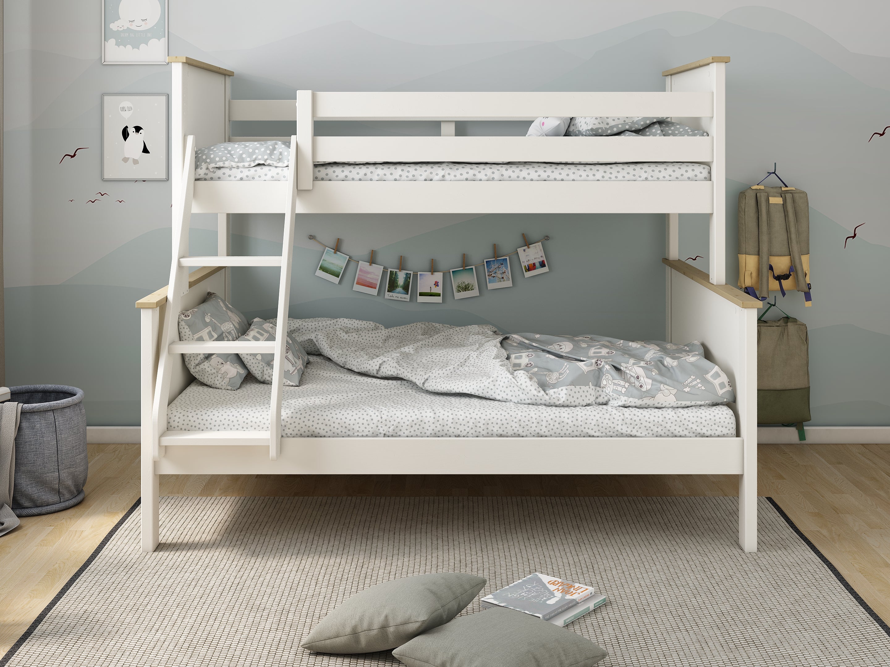 Heritage Triple Bunkbed