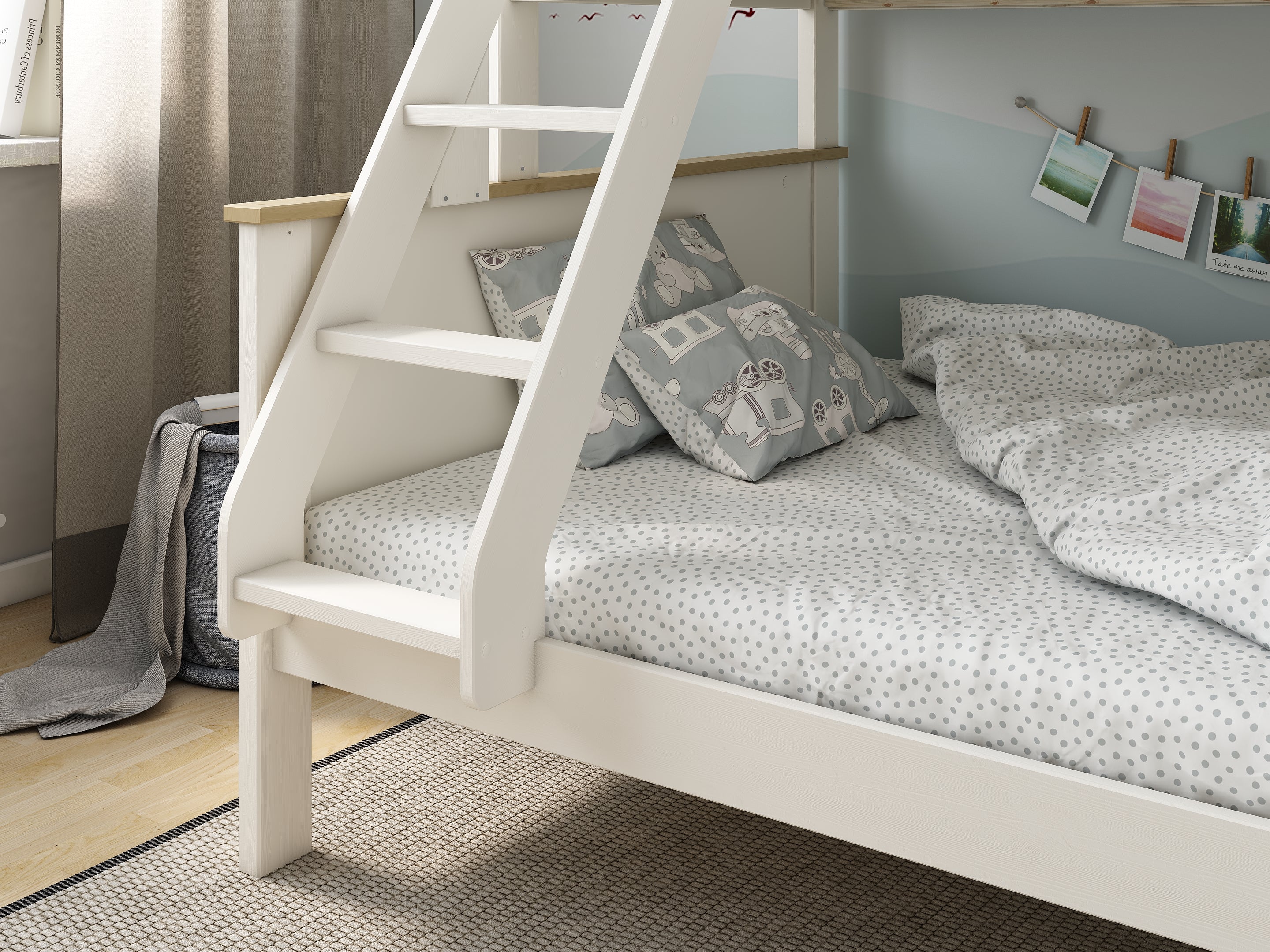Heritage Triple Bunkbed