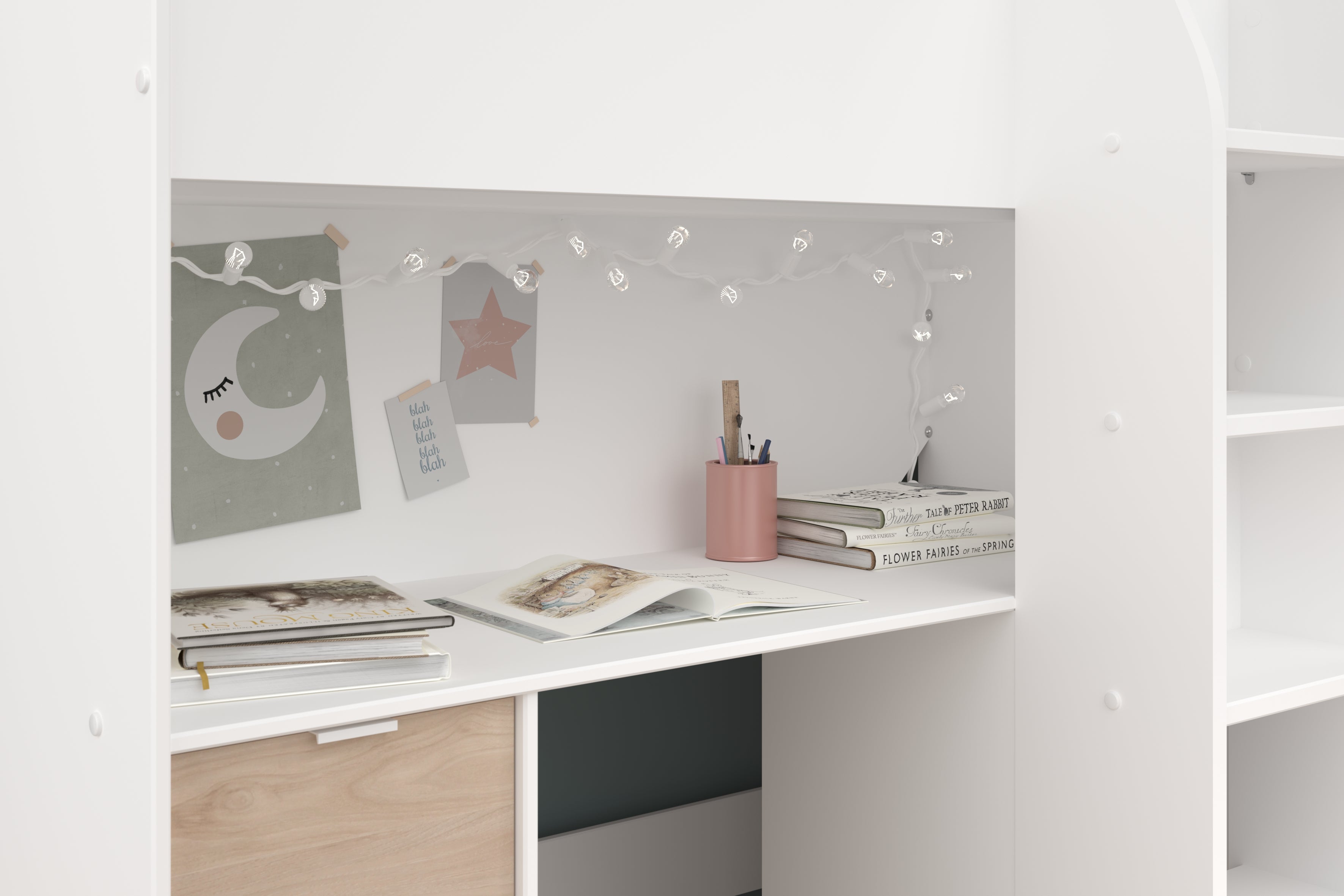 Tom Junior Highsleeper